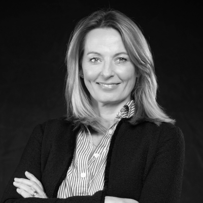 Lorraine Salmond